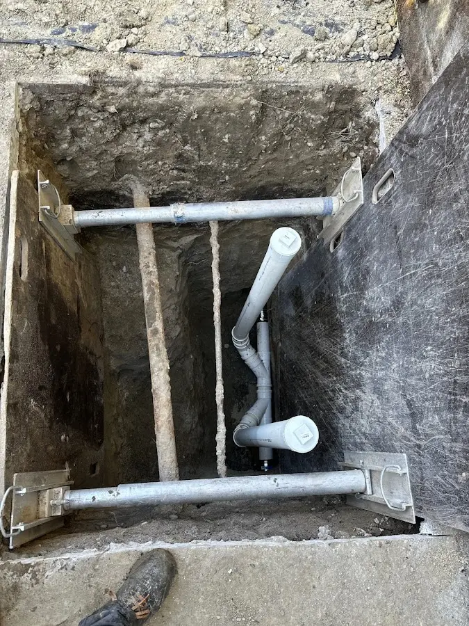 Experienced plumber completing Drain Cleaning work in Breckenridge